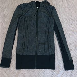 LULULEMON ZIPUP WITH HOOD
